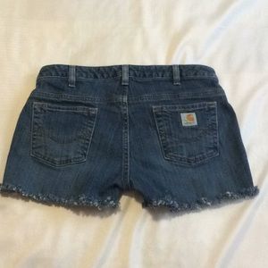 Carhartt cut off shorts EUC! Size 8 ragged hem